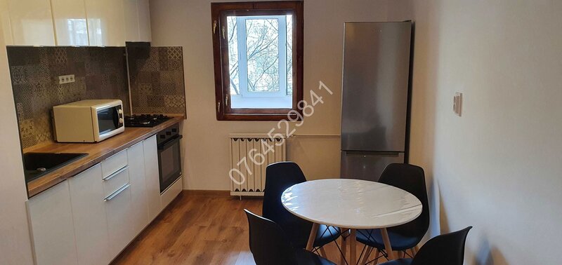 Aviatiei, Str. Feleacu, la 7 minute metrou Aurel Vlaicu, renovat.